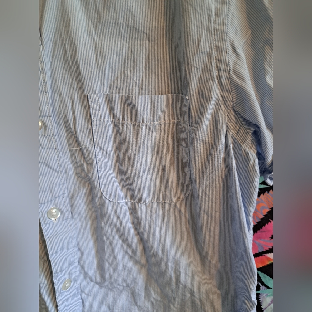 Cute Woman's basic shirt - Picture 2 of 5